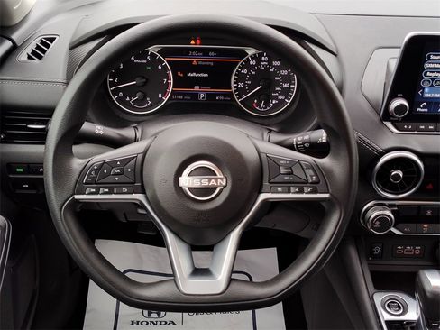 Used 2024 Nissan Sentra SV image 27