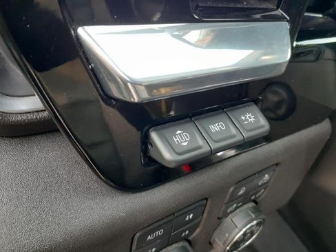 Used 2023 Chevrolet Silverado 1500 LTZ w/ LTZ Premium Package image 11