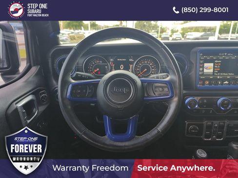 Used 2020 Jeep Gladiator Overland AWD/4WD image 17