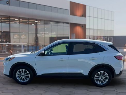 Used 2022 Ford Escape SE AWD/4WD image 8