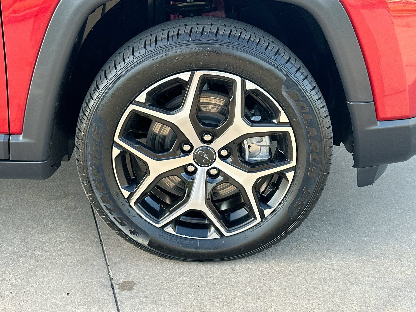 Used 2025 Jeep Compass Limited AWD/4WD image 10