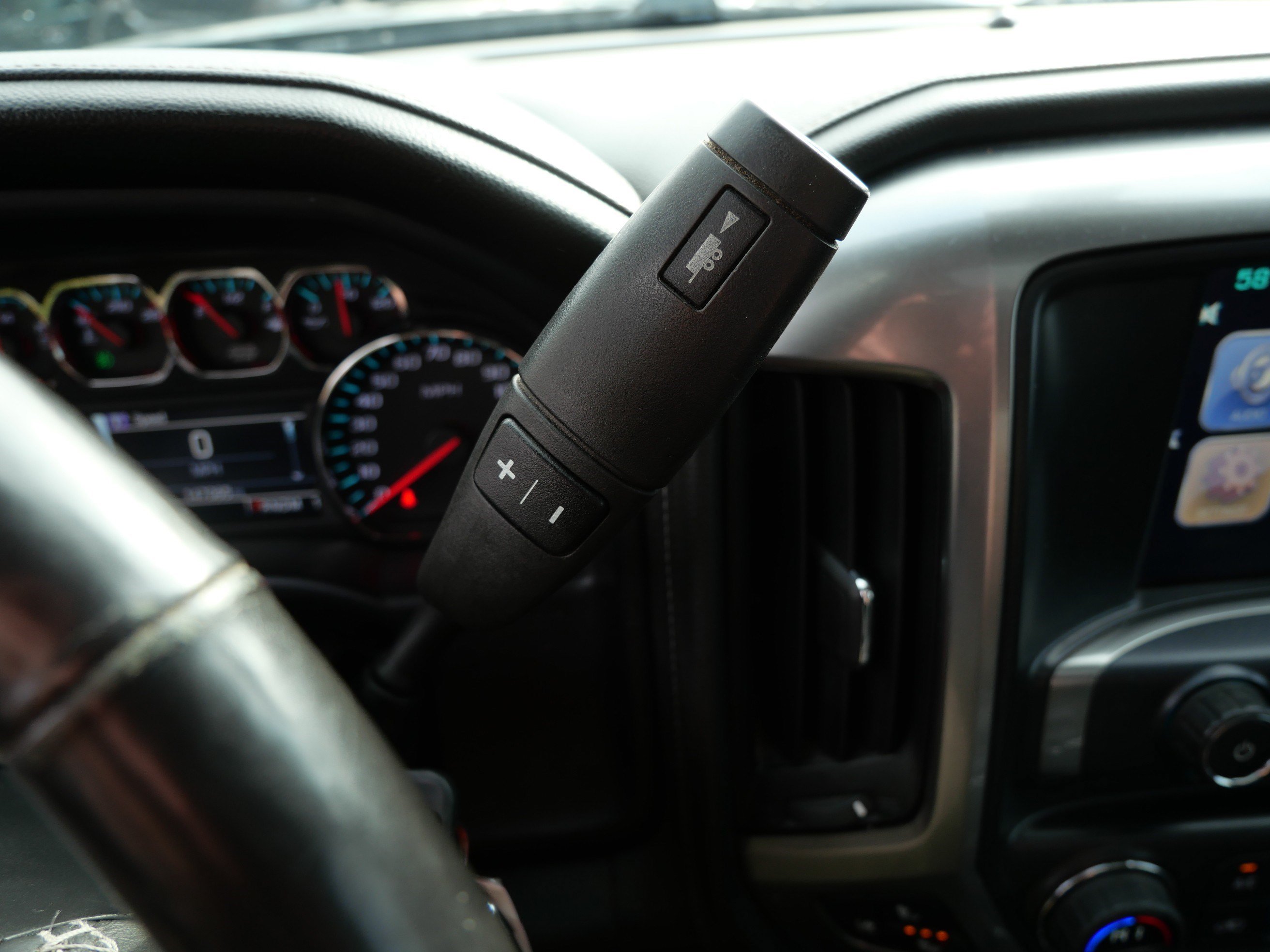 Used 2016 Chevrolet Silverado 3500 LTZ w/ Duramax Plus Package AWD/4WD image 30