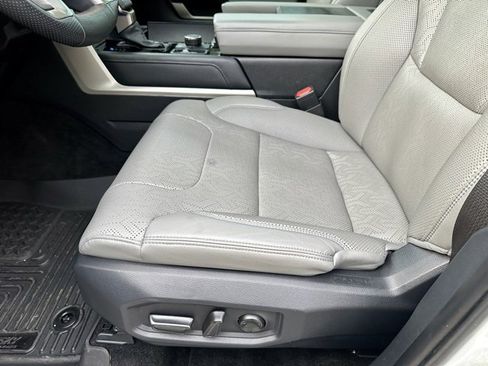 Used 2023 Toyota Sequoia Limited image 16