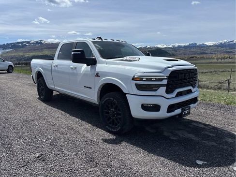 New 2026 RAM 3500 Limited AWD/4WD image 23