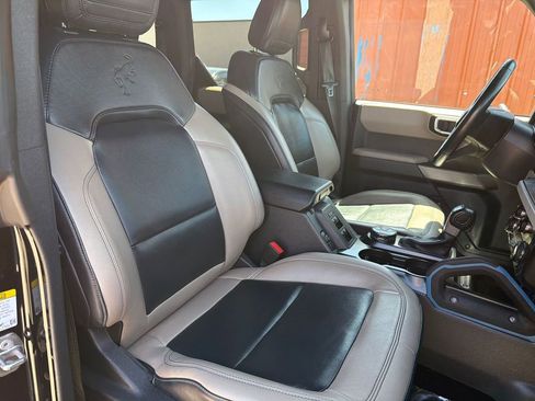 Used 2022 Ford Bronco Wildtrak AWD/4WD image 21