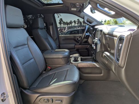Used 2021 GMC Sierra 2500 Denali w/ Denali Ultimate Package AWD/4WD image 60