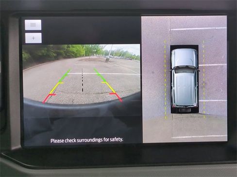 Used 2023 Ford Bronco Badlands image 20