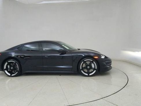 Used 2022 Porsche Taycan image 63