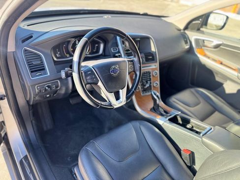 Used 2017 Volvo XC60 T5 Inscription w/ Preferred Option Package image 15