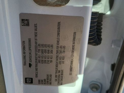 Used 2023 GMC Yukon XL Denali image 33