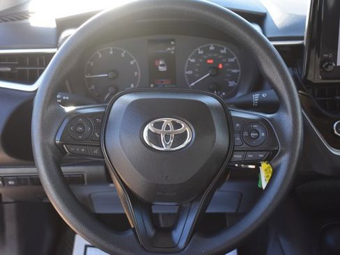 Used 2024 Toyota Corolla LE image 18