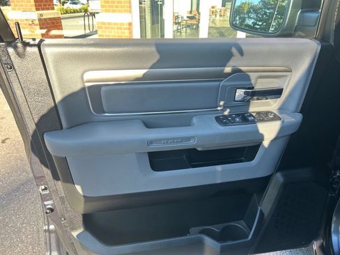 Used 2019 RAM 1500 Warlock w/ Electronics Group AWD/4WD image 19