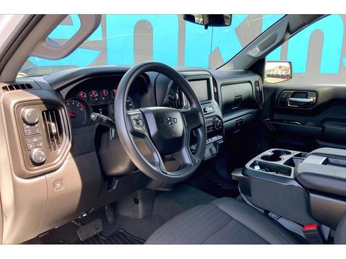 Used 2024 Chevrolet Silverado 1500 Custom Trail Boss AWD/4WD image 16
