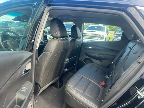 Used 2023 Chevrolet Bolt LT w/ Infotainment Package FWD image 10