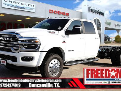 New 2026 RAM 4500 4x4 Crew Cab DRW w/ Laramie Trim Package