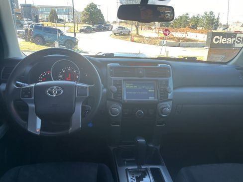 Used 2011 Toyota 4Runner Trail image 12