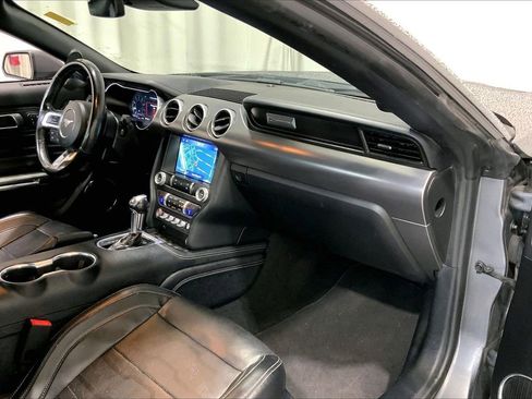 Used 2022 Ford Mustang Premium w/ Equipment Group 201A RWD image 28