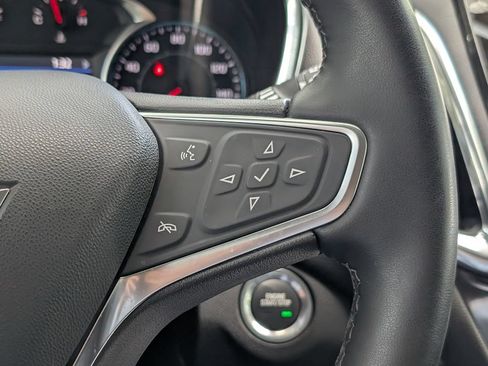 Used 2024 Chevrolet Equinox Premier FWD image 27