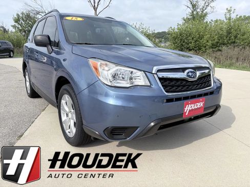 Used 2015 Subaru Forester 2.5i w/ Alloy Wheel Package AWD/4WD image 1