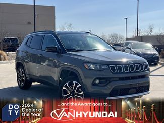 Used 2024 Jeep Compass Limited video 1