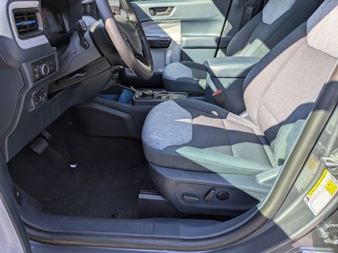 New 2026 Ford Maverick XLT AWD/4WD image 11