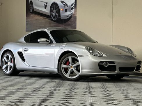 Used 2007 Porsche Cayman S RWD image 2