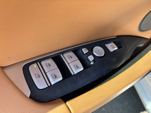 Used 2024 BMW X3 M40i w/ Premium Package image 15