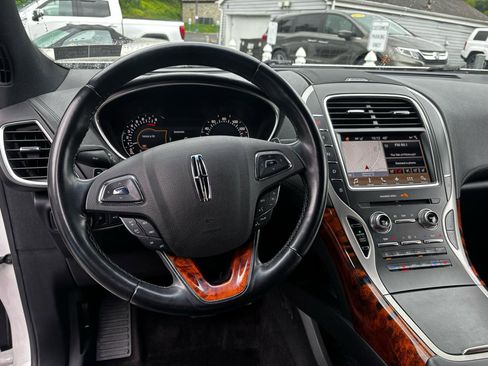 Used 2017 Lincoln MKX Reserve w/ Lincoln MKX Climate Package AWD/4WD image 15