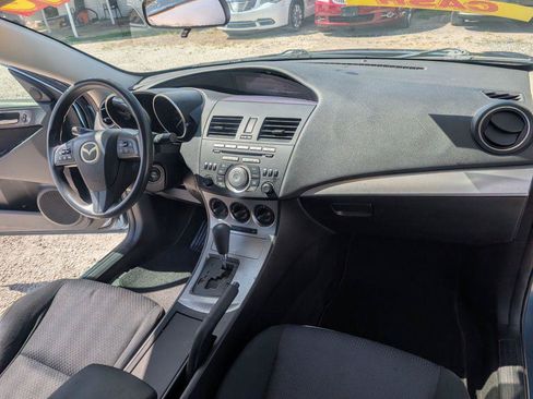 Used 2010 MAZDA MAZDA3 i Touring FWD image 14