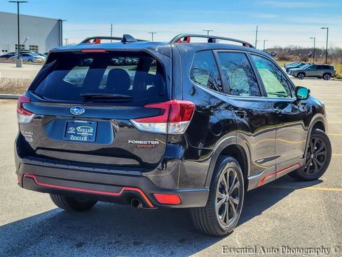 Used 2021 Subaru Forester Sport image 7