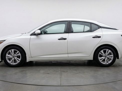 Used 2025 Nissan Sentra S FWD image 5