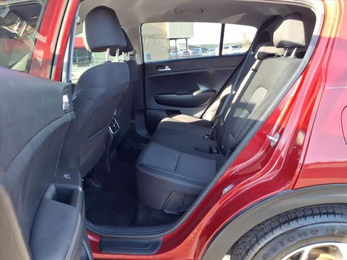 Used 2020 Kia Sportage LX image 23