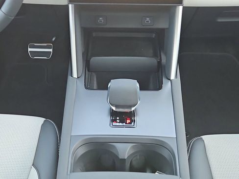 New 2026 Land Rover Discovery Sport Landmark AWD/4WD image 20