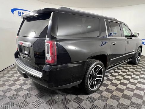 Used 2017 GMC Yukon XL Denali w/ Open Road Package AWD/4WD image 6