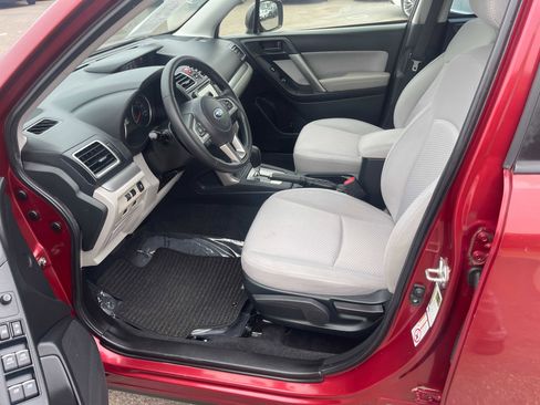 Used 2018 Subaru Forester 2.5i w/ Alloy Wheel Package image 17