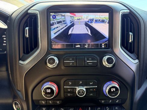 Used 2021 GMC Sierra 2500 Denali w/ Denali Ultimate Package AWD/4WD image 29