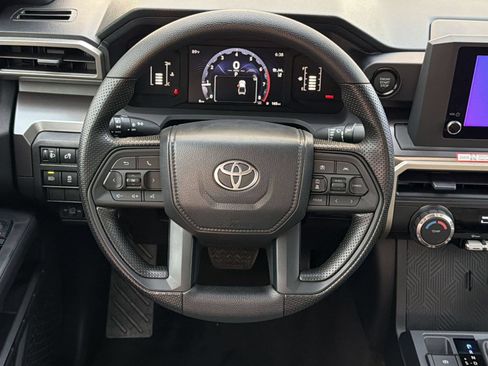 Used 2026 Toyota Tacoma SR5 RWD image 11