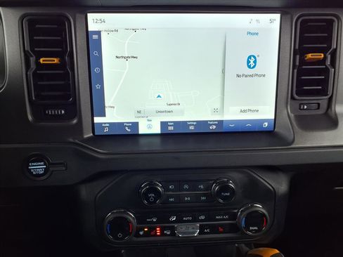 Certified 2024 Ford Bronco Badlands image 12