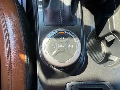 Used 2023 Ford Bronco Outer Banks AWD/4WD image 24