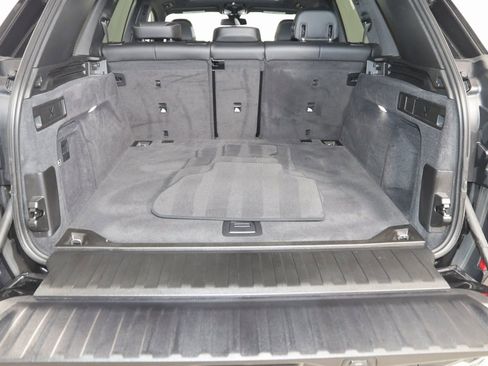 Used 2023 BMW X5 xDrive40i w/ M Sport Package image 51