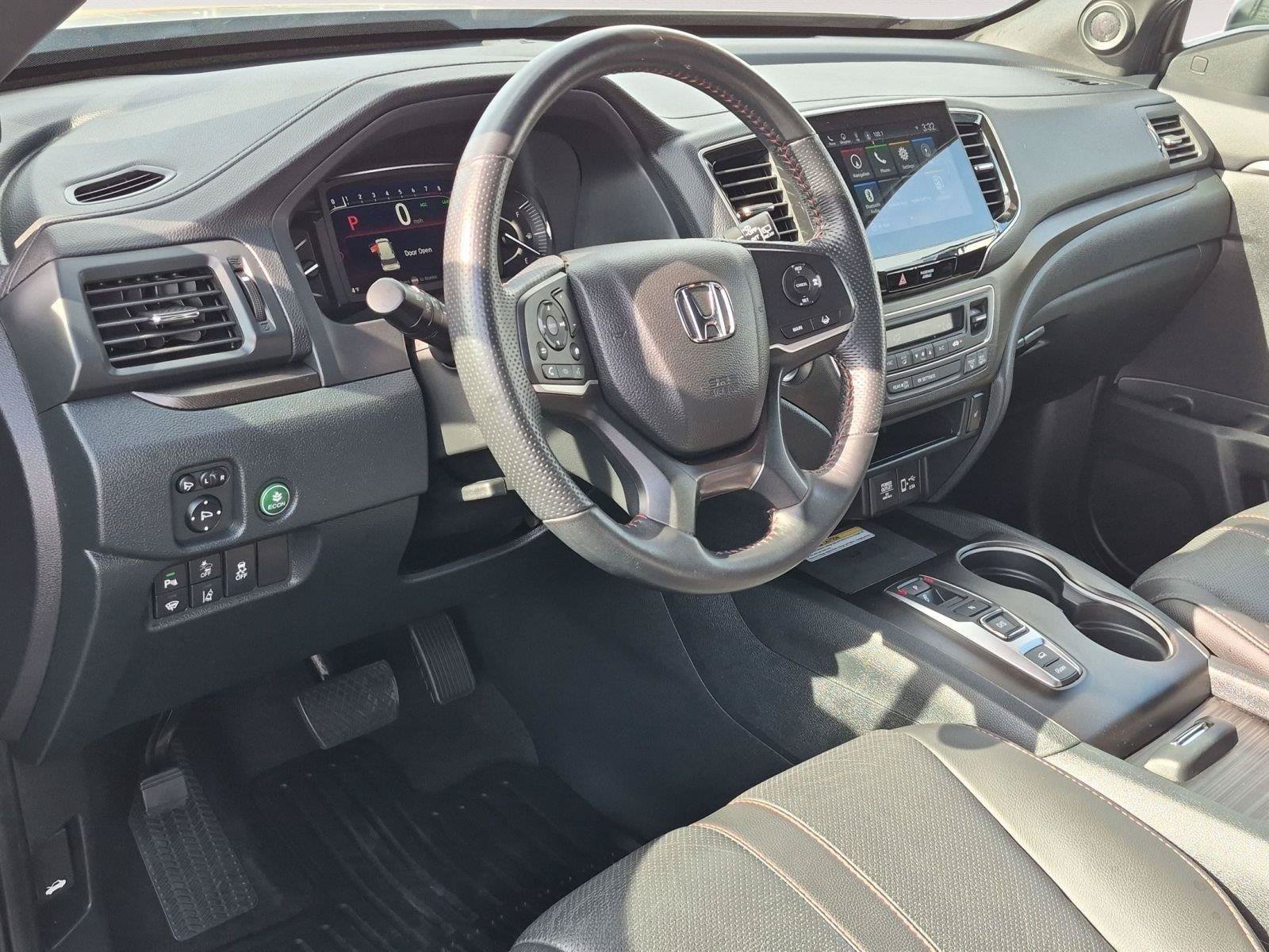 Certified 2023 Honda Passport TrailSport image 33