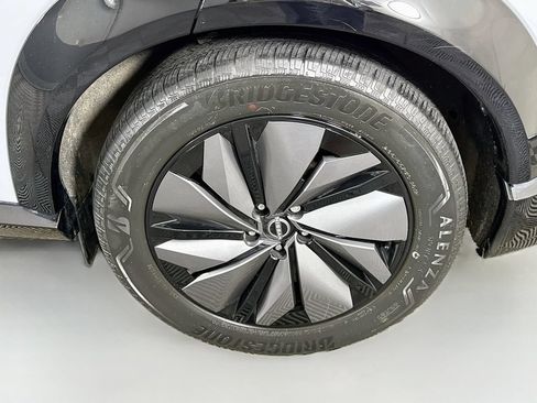 Used 2024 Nissan Ariya AWD image 37