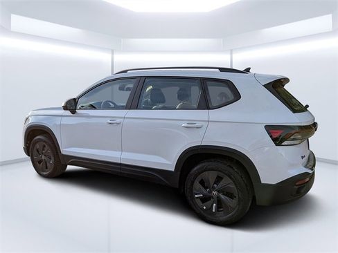 New 2026 Volkswagen Taos S image 4
