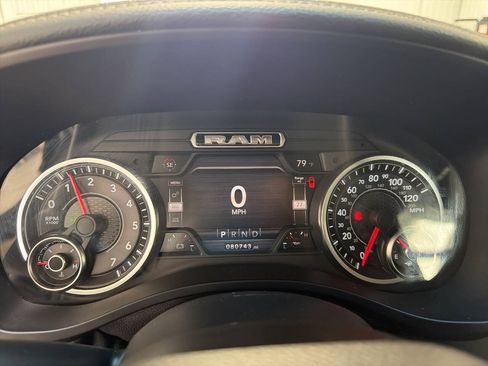 Used 2020 RAM 1500 Laramie AWD/4WD image 14