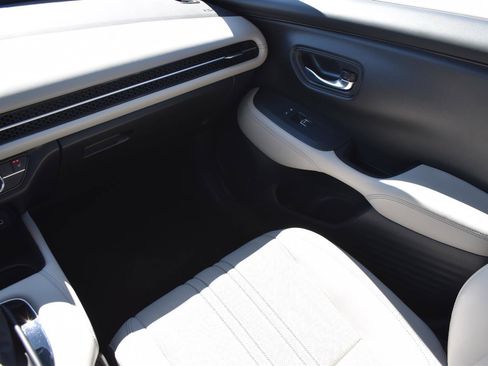 Used 2024 Honda HR-V EX-L image 21