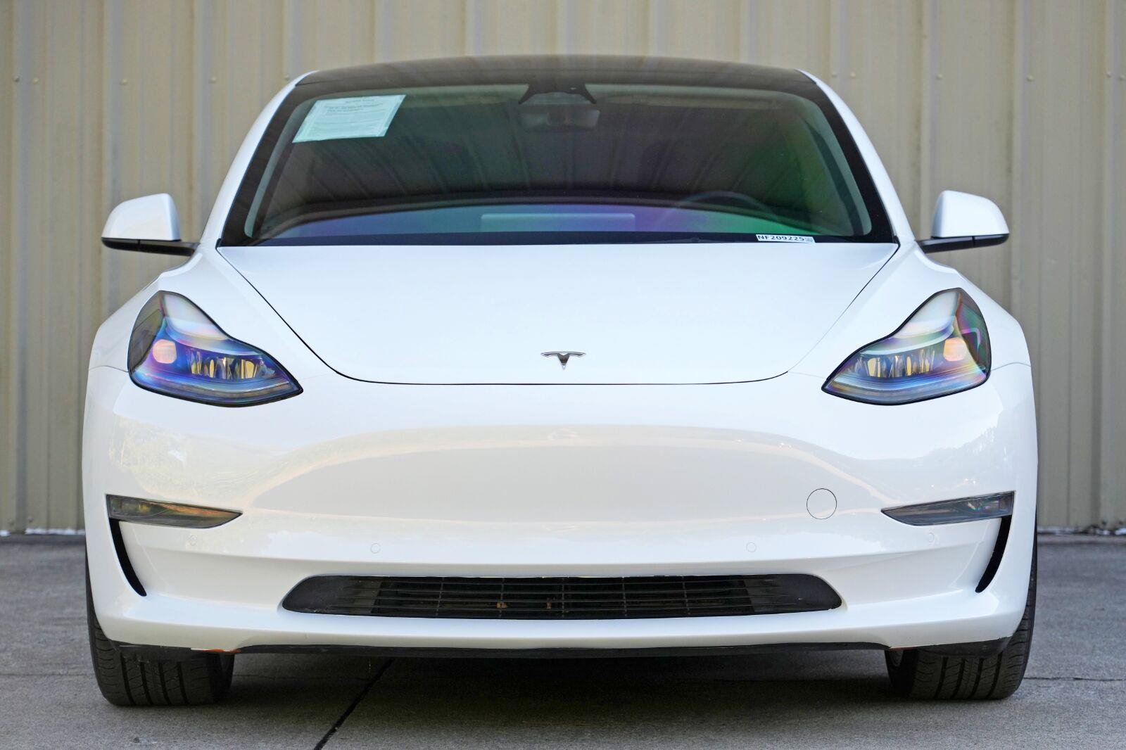 Used 2022 Tesla Model 3 Long Range AWD/4WD image 7