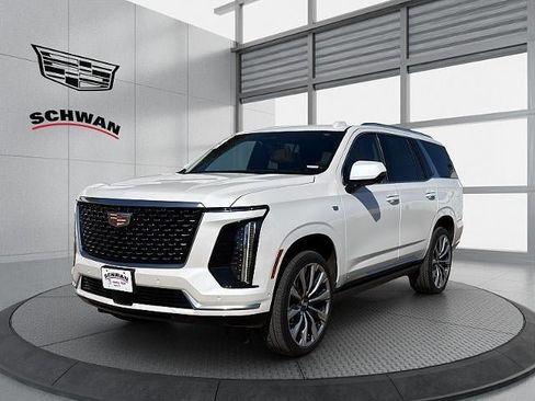 Used 2025 Cadillac Escalade Premium Luxury w/ Touring Package AWD/4WD image 8
