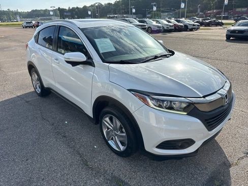 Used 2019 Honda HR-V EX image 3
