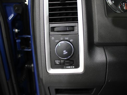 Used 2010 Dodge Ram 1500 Truck Sport image 8