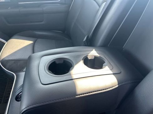 Used 2025 RAM 2500 Laramie AWD/4WD image 41